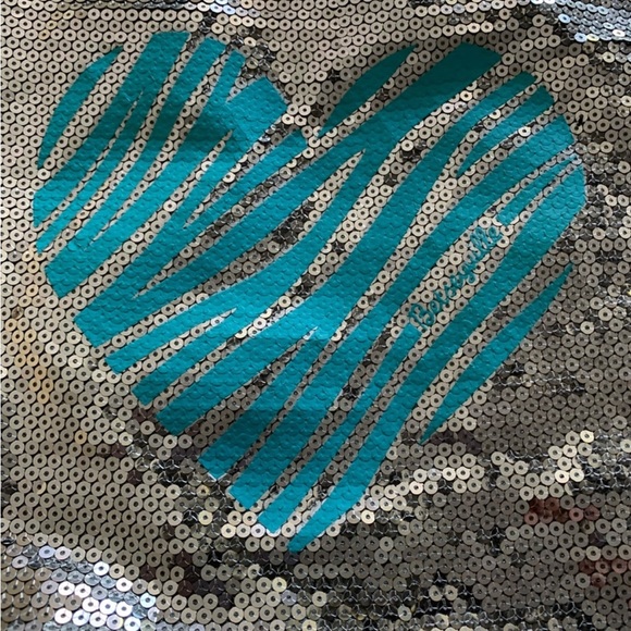 Betsey Johnson Tote - Picture 2 of 9